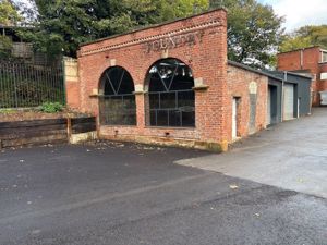 Photo 1- click for photo gallery